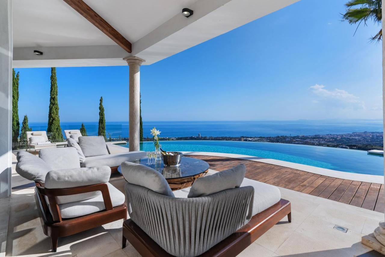 Luxury Sea View In Villa *