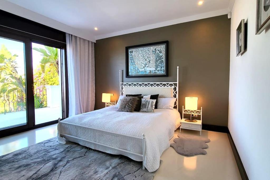 Luxury Sea View In Villa Marbella