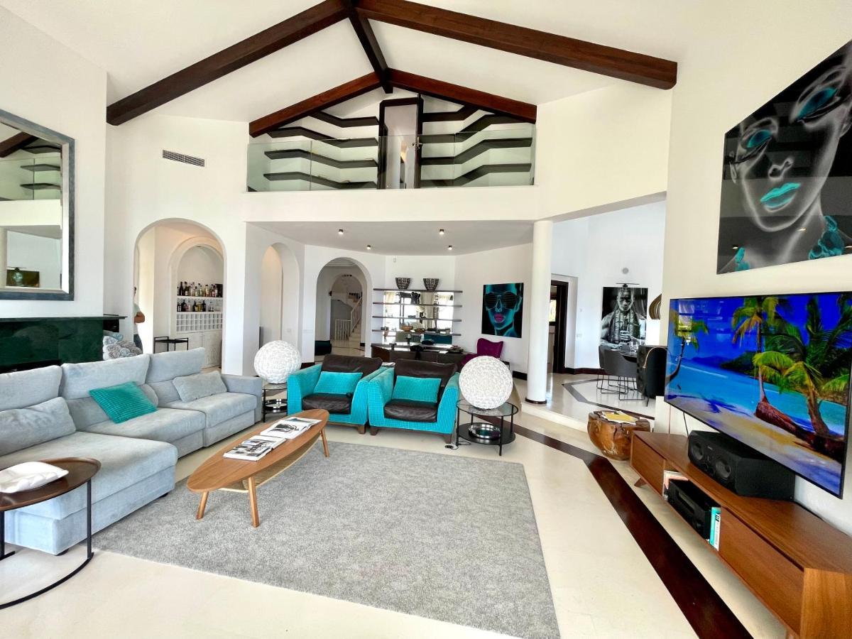 Luxury Sea View In Villa