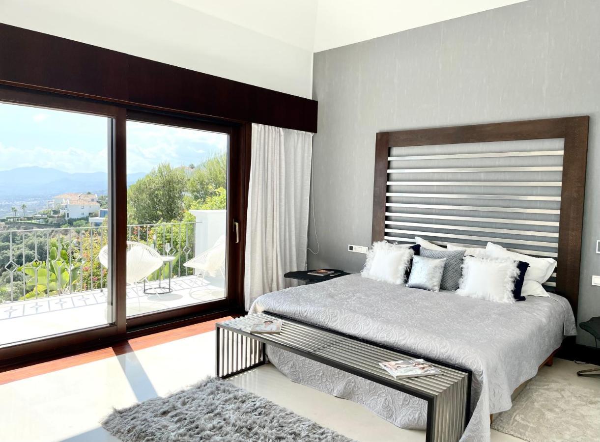 Villa Luxury Sea View In Marbella
