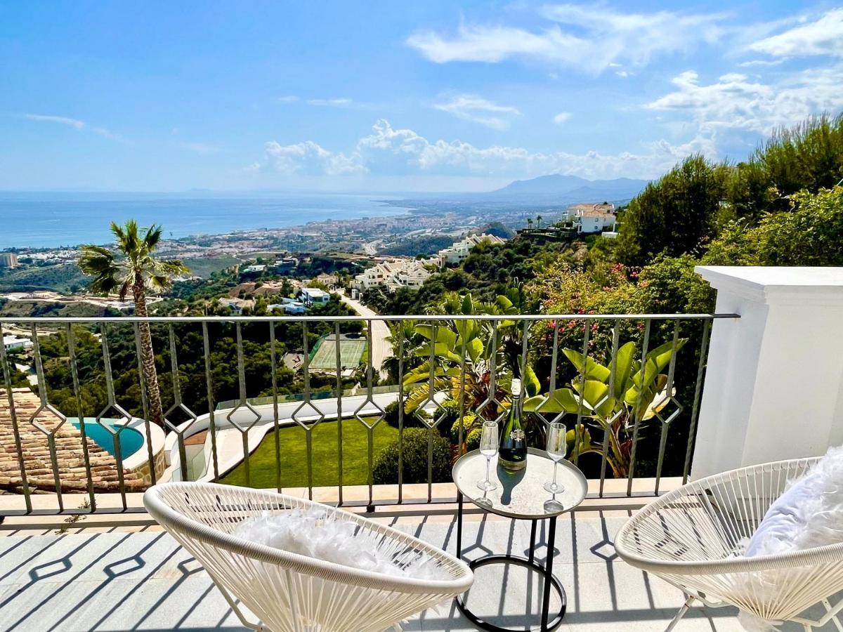 Luxury Sea View In Villa
