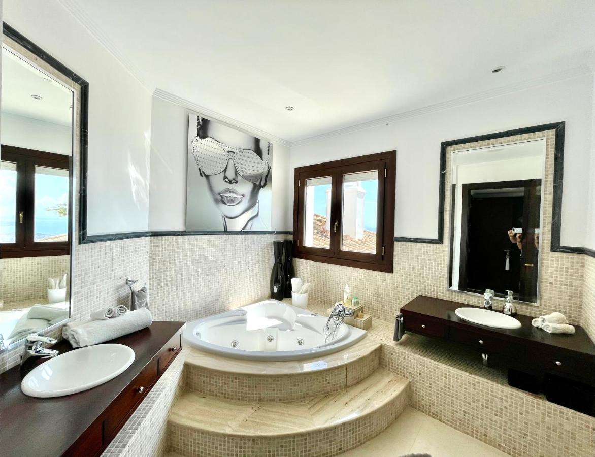 Luxury Sea View In Villa Marbella