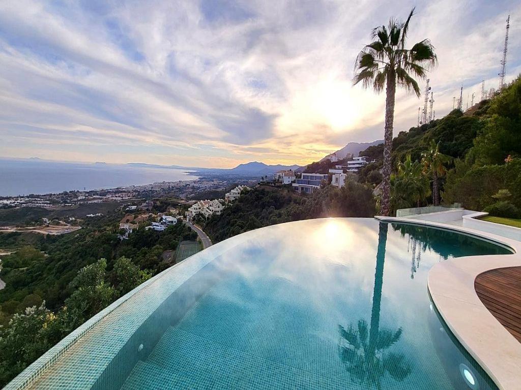 Luxury Sea View In Marbella